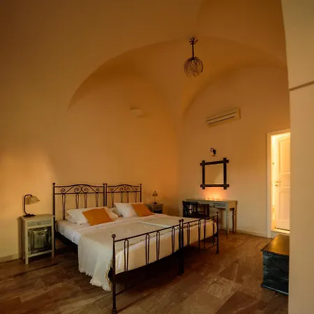 Ikio Concept Santorini * Pyrgos Kallistis